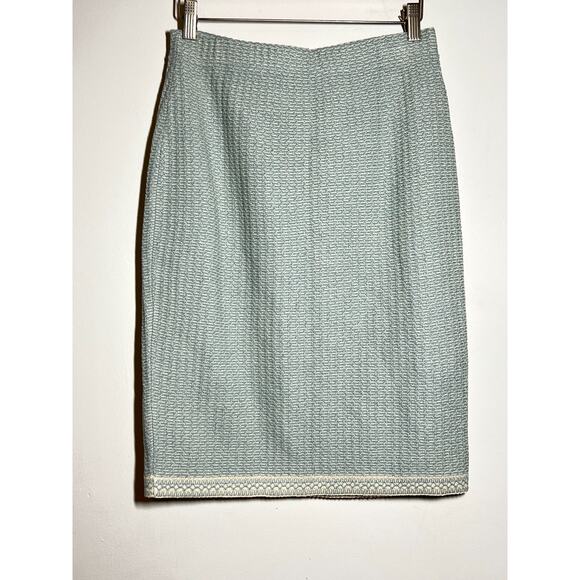 St. John Collection EUC Light Blue/White Tweed Knee Length Pencil Knit Skirt 6 - Picture 1 of 6